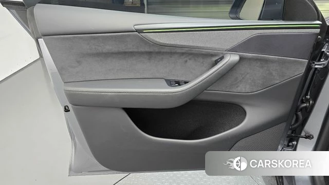 Tesla Model Y id 4940791 из Кореи 16