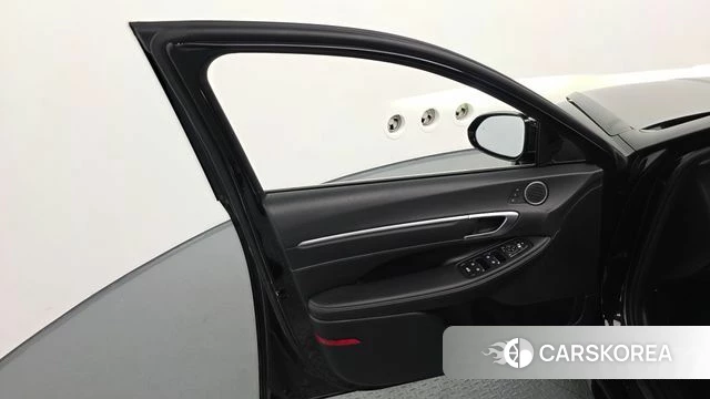 Hyundai Sonata D Edge (DN8) id 5026835 из Кореи 16
