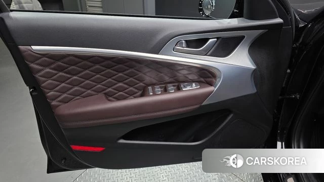 Genesis The New G70 Shooting Brake id 5039835 из Кореи 16
