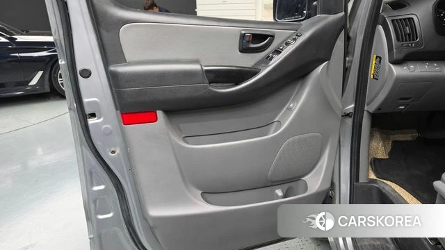 Hyundai The New Grand Starex id 4967371 из Кореи 16