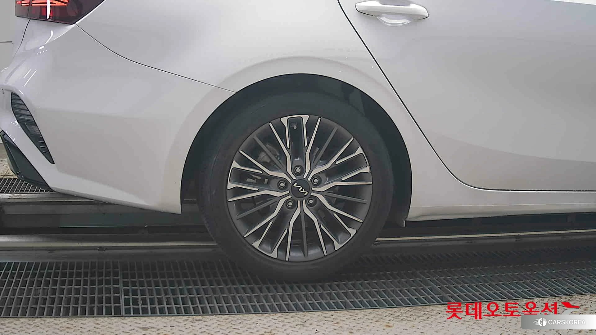 Kia K3 id 4984664 из Кореи 16