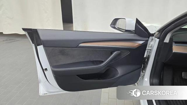 Tesla Model 3 id 4716631 из Кореи 16