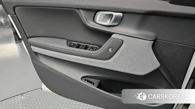Polestar Polestar 2 id 4935958 из Кореи 16