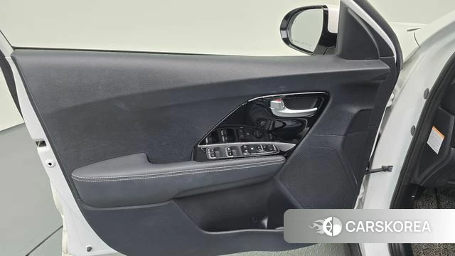 Kia Niro EV id 4966501 из Кореи 16