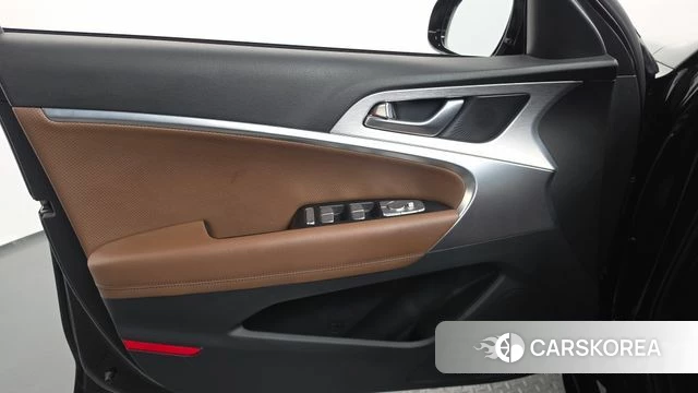 Genesis G70 id 5029453 из Кореи 16