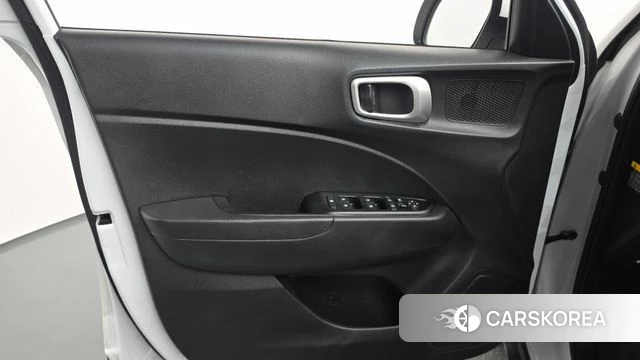 Hyundai Venue id 5028917 из Кореи 16