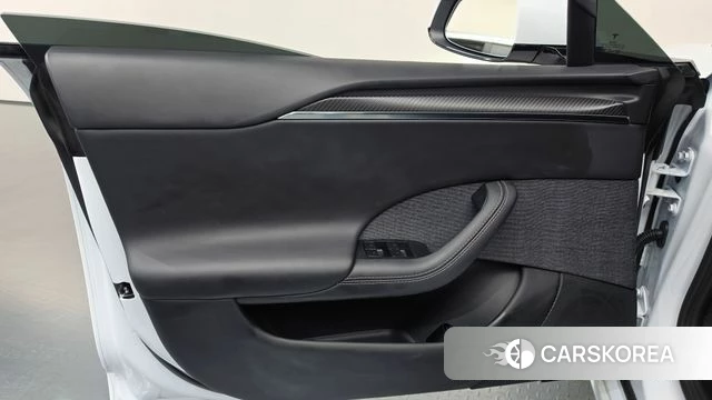 Tesla Model S id 4862555 из Кореи 16
