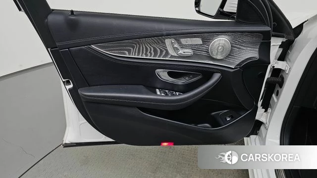 Mercedes-Benz E-Class W213 id 4936484 из Кореи 16