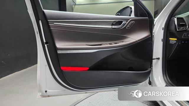 Hyundai Grandeur IG id 5004656 из Кореи 16
