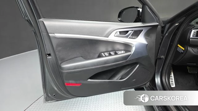 Genesis G70 id 4967579 из Кореи 16