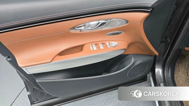 Genesis GV70 id 4981593 из Кореи 16
