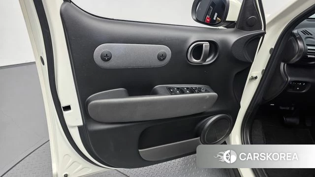 Hyundai Casper Electric id 5021000 из Кореи 16