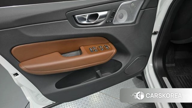 Volvo XC60 second Generation id 5032800 из Кореи 16