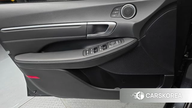 Hyundai Sonata D Edge Hybrid (DN8) id 4975373 из Кореи 16