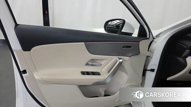 Mercedes-Benz A-Class W177 id 4976282 из Кореи 16