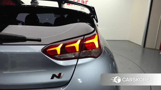 Hyundai Veloster (JS) id 5004321 из Кореи 16