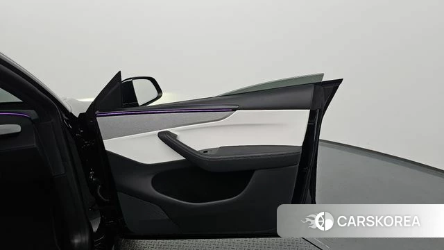 Tesla Model Y id 5015691 из Кореи 16