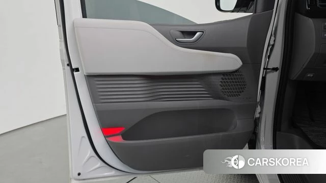Hyundai Staria id 4725069 из Кореи 16