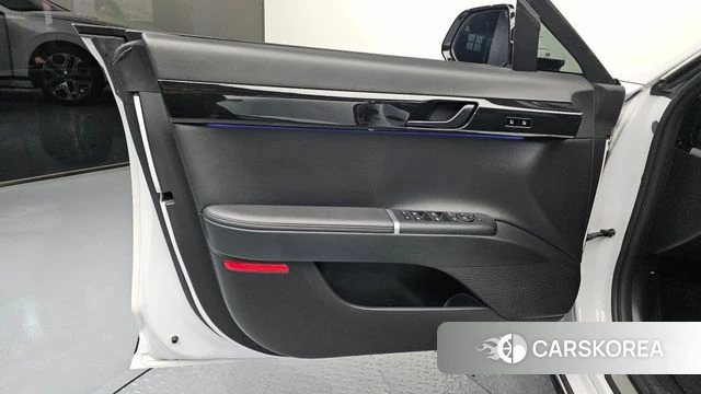 Hyundai Grandeur (GN7) id 4753613 из Кореи 16