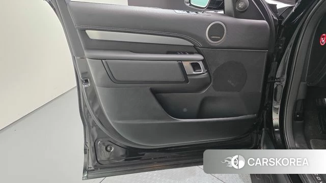 Land Rover Discovery 5 id 4934831 из Кореи 16