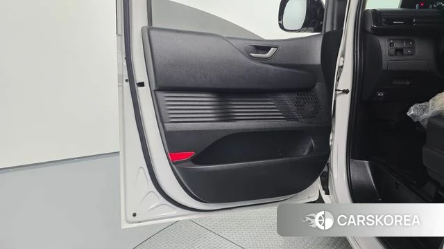 Hyundai Staria id 4752929 из Кореи 16