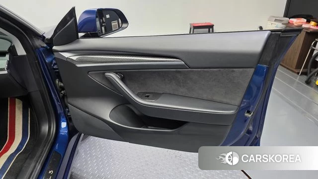 Tesla Model 3 id 4976745 из Кореи 16