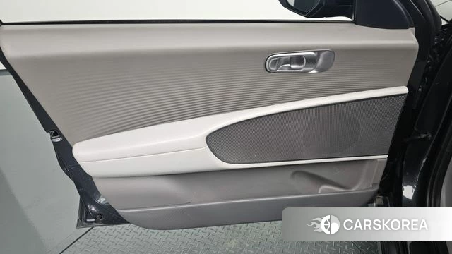 Hyundai Ionic 6 id 4640537 из Кореи 16