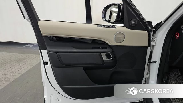 Land Rover Discovery 5 id 5028441 из Кореи 16