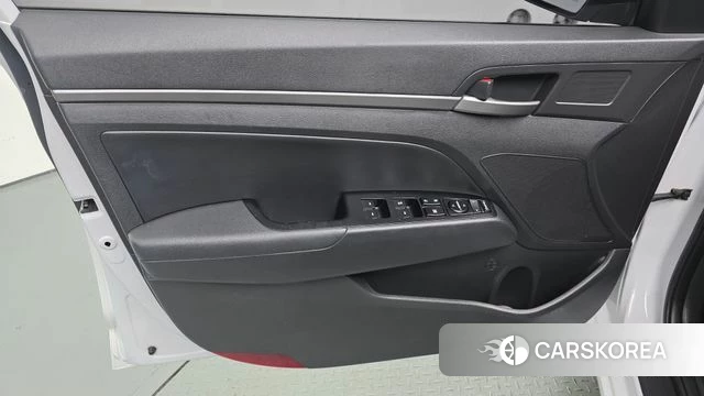 Hyundai Avante AD id 4713268 из Кореи 16