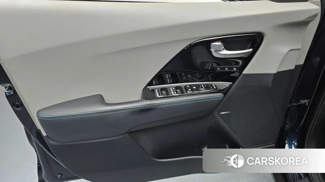 Kia Niro id 5018954 из Кореи 16