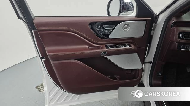 Lincoln Aviator 2nd generation id 5047065 из Кореи 16