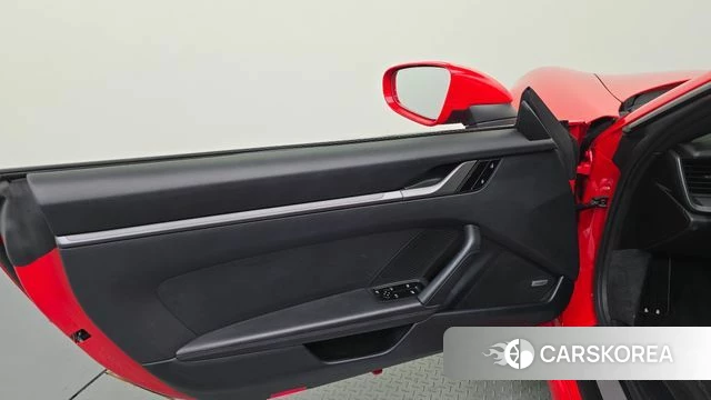 Porsche 911(992) id 5022855 из Кореи 16