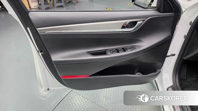 Hyundai The New Grandeur IG Hybrid id 5027510 из Кореи 16