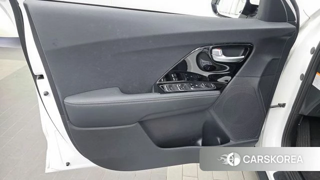 Kia The New Niro id 5012927 из Кореи 16