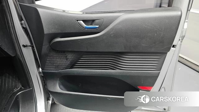 Hyundai Staria id 5022916 из Кореи 16
