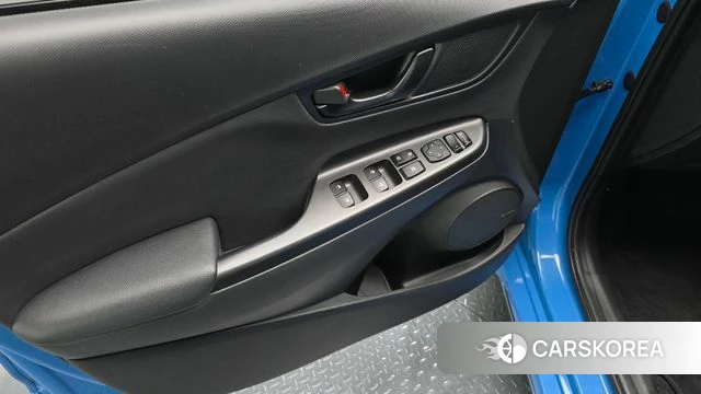 Hyundai The New Kona id 4930283 из Кореи 16