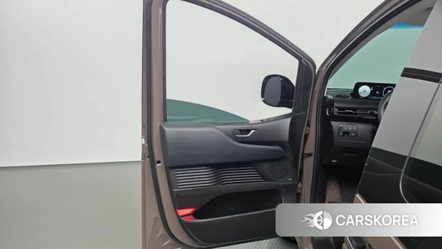 Hyundai Staria id 5051762 из Кореи 16