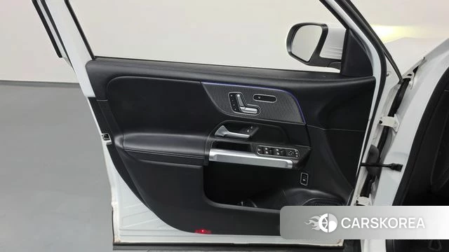 Mercedes-Benz GLB-Class X247 id 5028239 из Кореи 16