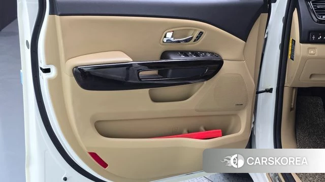 Kia The New Carnival id 4717705 из Кореи 16
