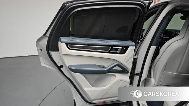 Porsche Cayenne (PO536) id 5040210 из Кореи 17