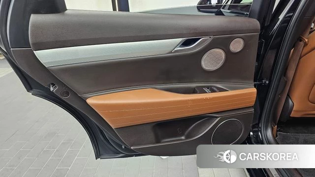 Genesis Electrified G80 (RG3) id 5012498 из Кореи 17