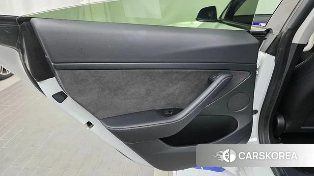 Tesla Model 3 id 5028143 из Кореи 17