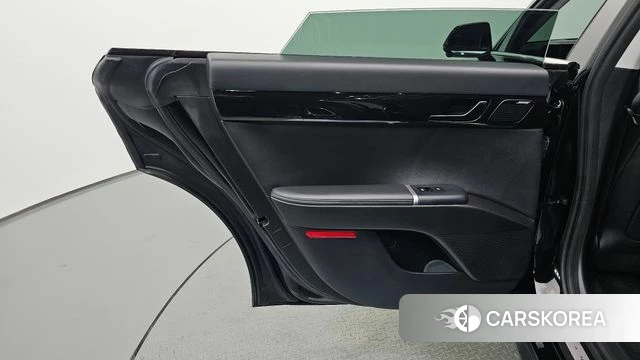 Hyundai Grandeur Hybrid (GN7) id 4975703 из Кореи 17