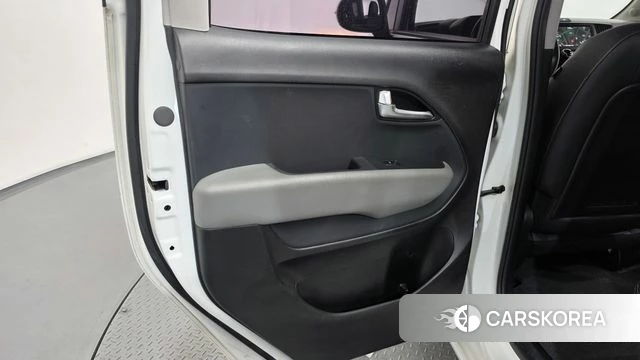 Kia The New Kia Ray id 5039924 из Кореи 17