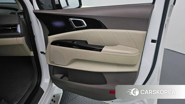 Kia Carnival 4th generation id 4880594 из Кореи 17