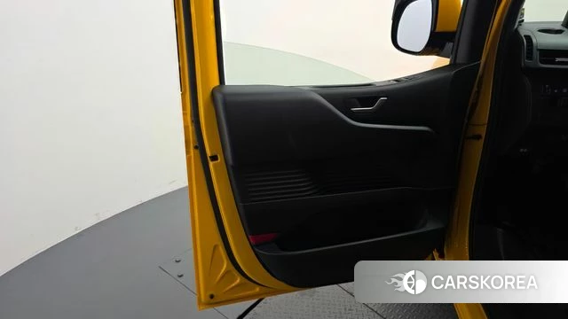 Hyundai Staria id 5011166 из Кореи 17