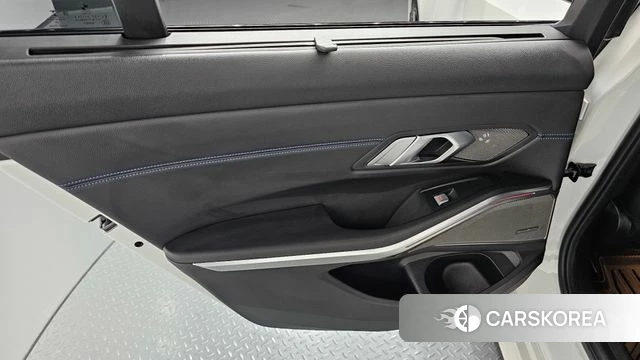 BMW 3 Series (G20) id 4976975 из Кореи 17