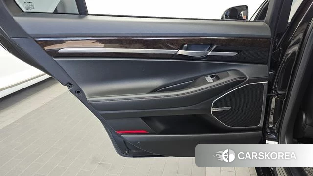 Genesis G90 id 4988113 из Кореи 17