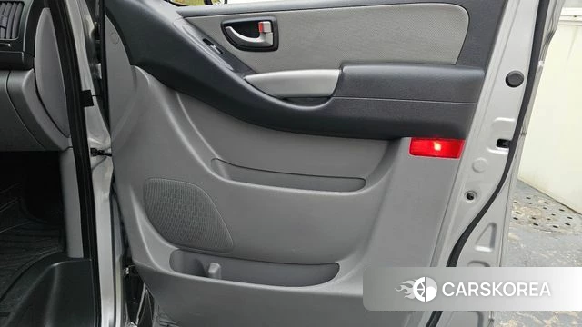 Hyundai The New Grand Starex id 5053939 из Кореи 17