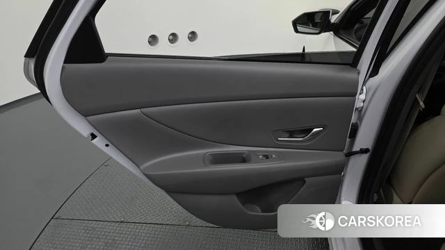 Hyundai The New Avante (CN7) id 5026570 из Кореи 17